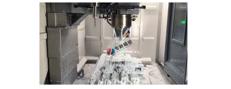 <strong>專新機械加工-16臺CNC機器，24小時加工</strong>